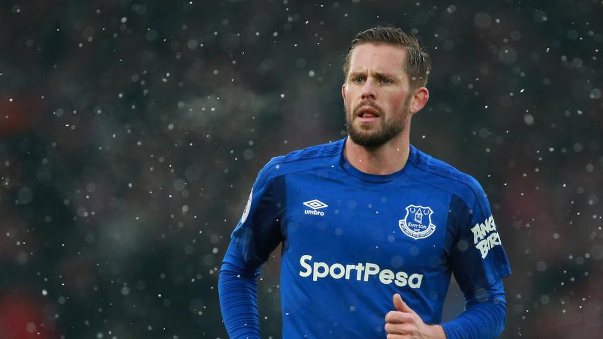 利雅斯特出局,克鲁日晋级半决赛,克鲁亚历山大足球俱乐部