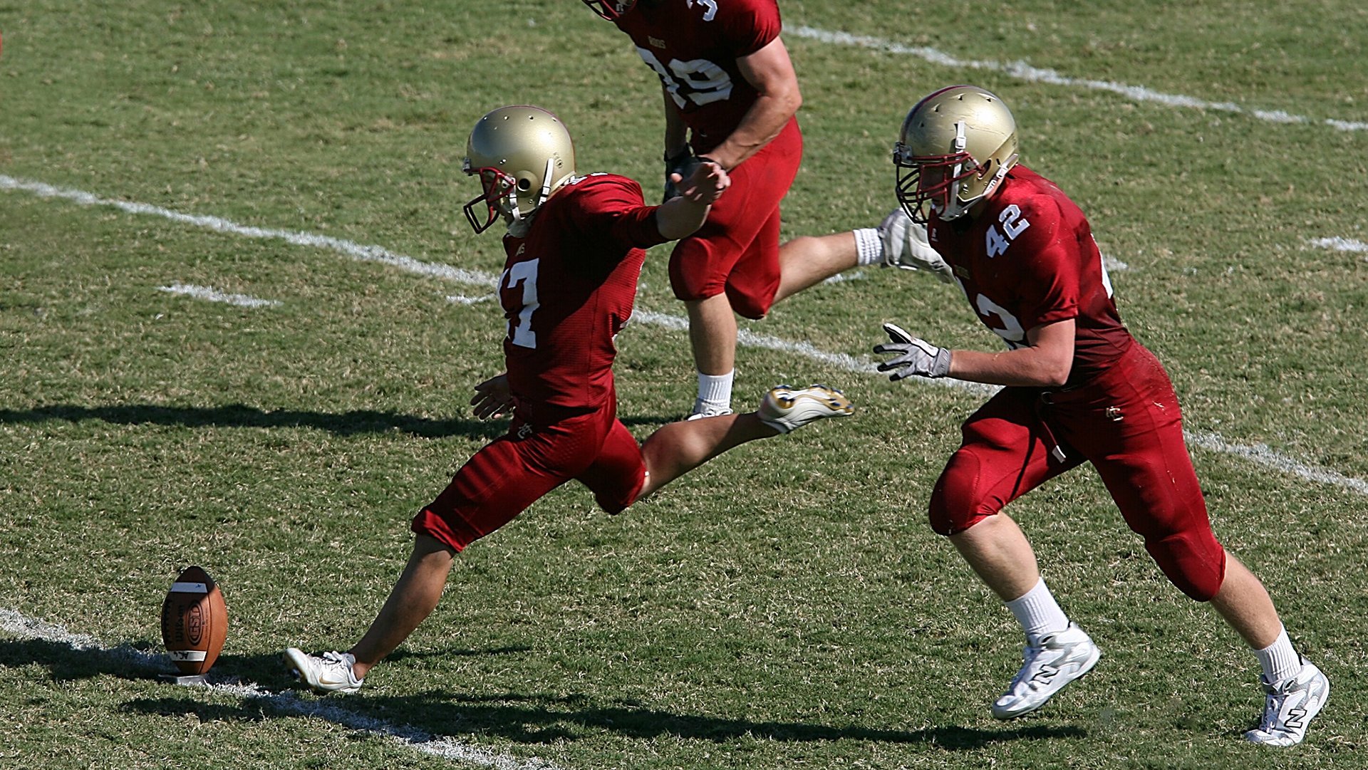 五大联赛是否形成以球场重心调度推动战术节奏变化,五大联赛制度