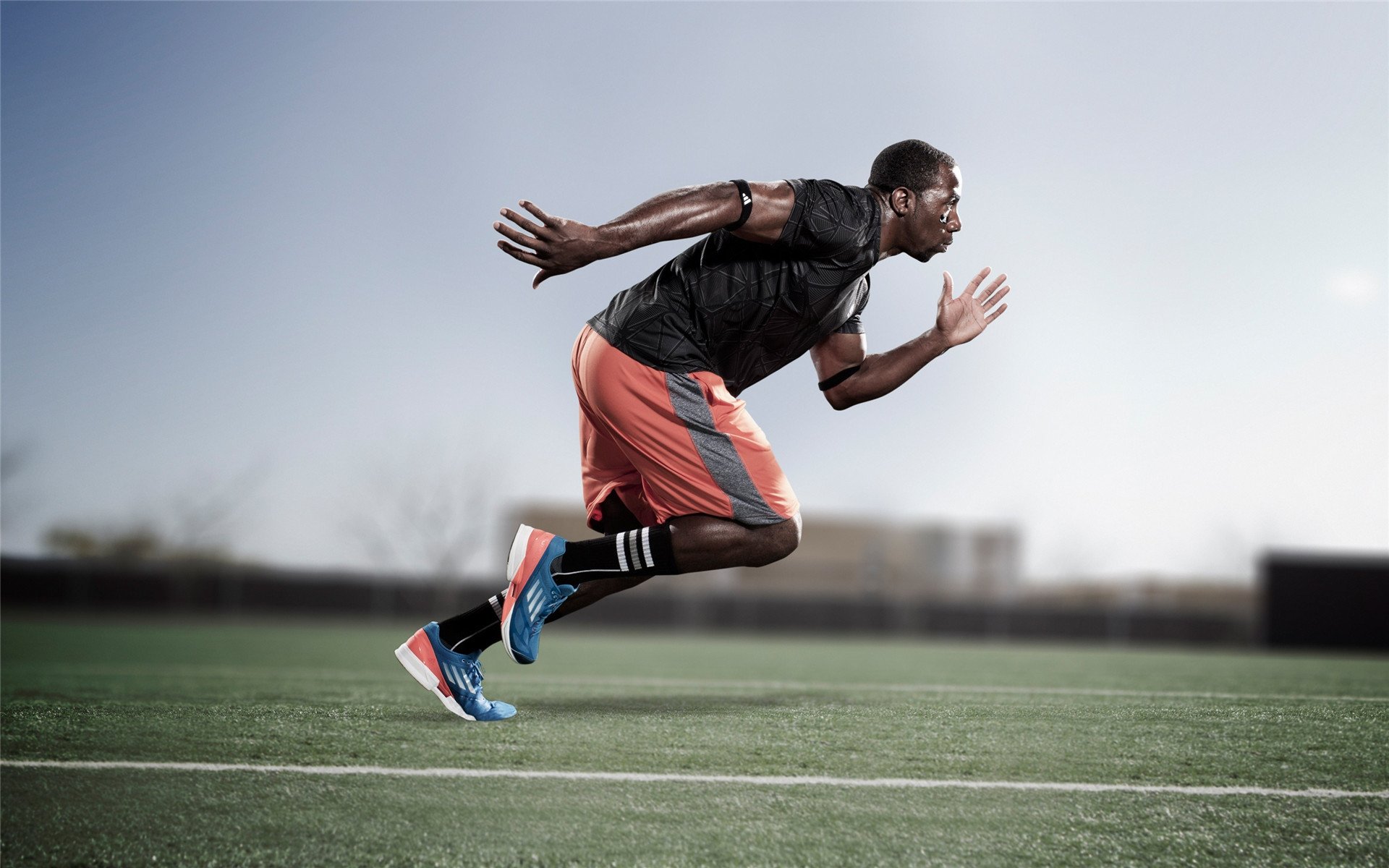 职业球员体能与技术训练脱节，职业球员训练项目