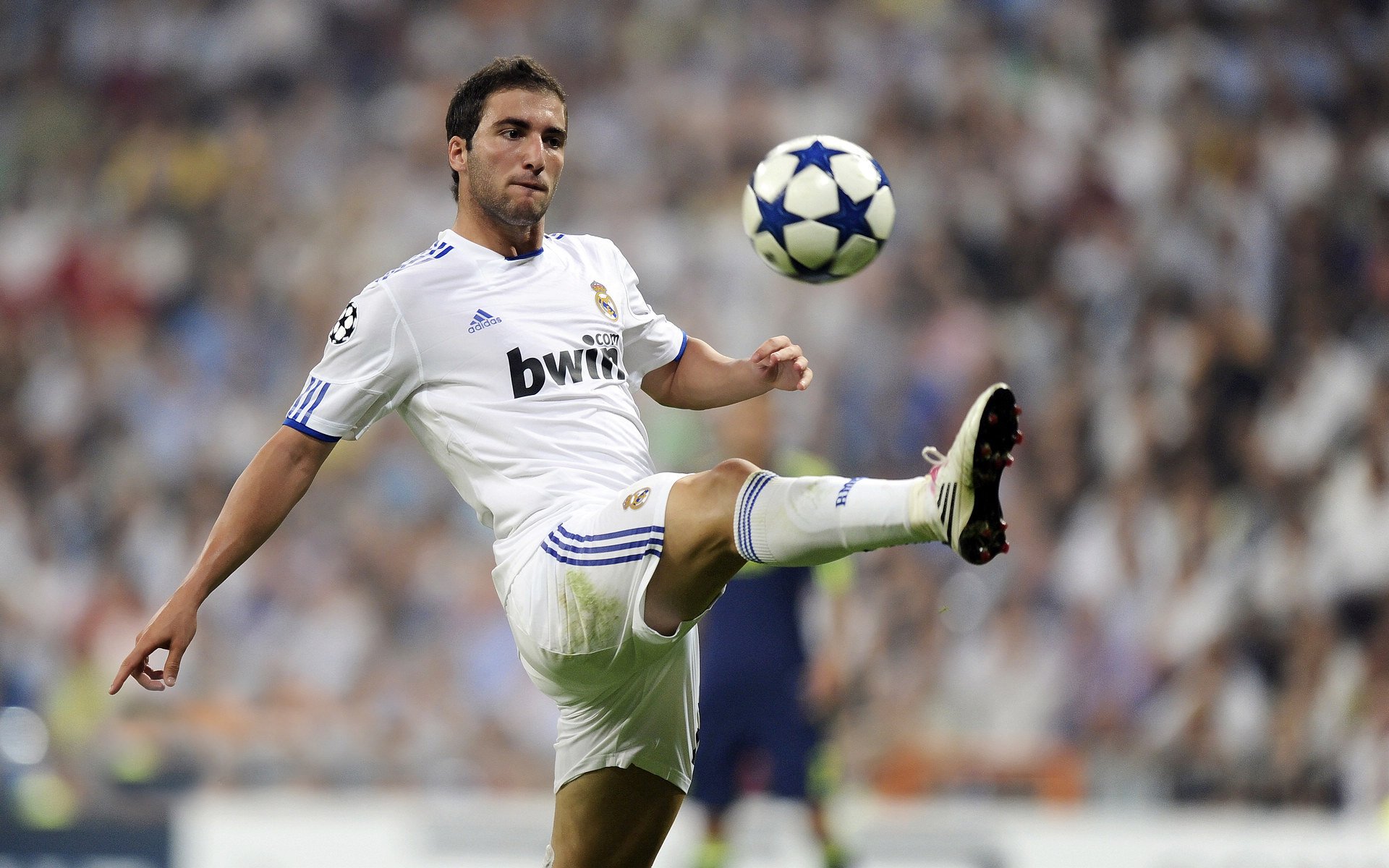 世界杯战火纷飞：场场激战，高潮不断，世界杯之战